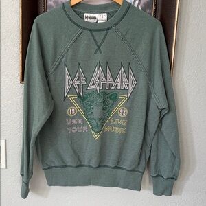 DEF LEPPARD 1992 Band Distressed Crewneck Sweatshirt Tie-dye Teal Green/Gray S